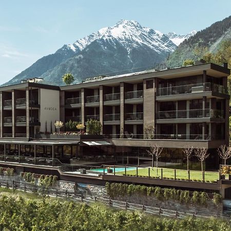 Wellfeeling Hotel AVIDEA Algund Exterior foto