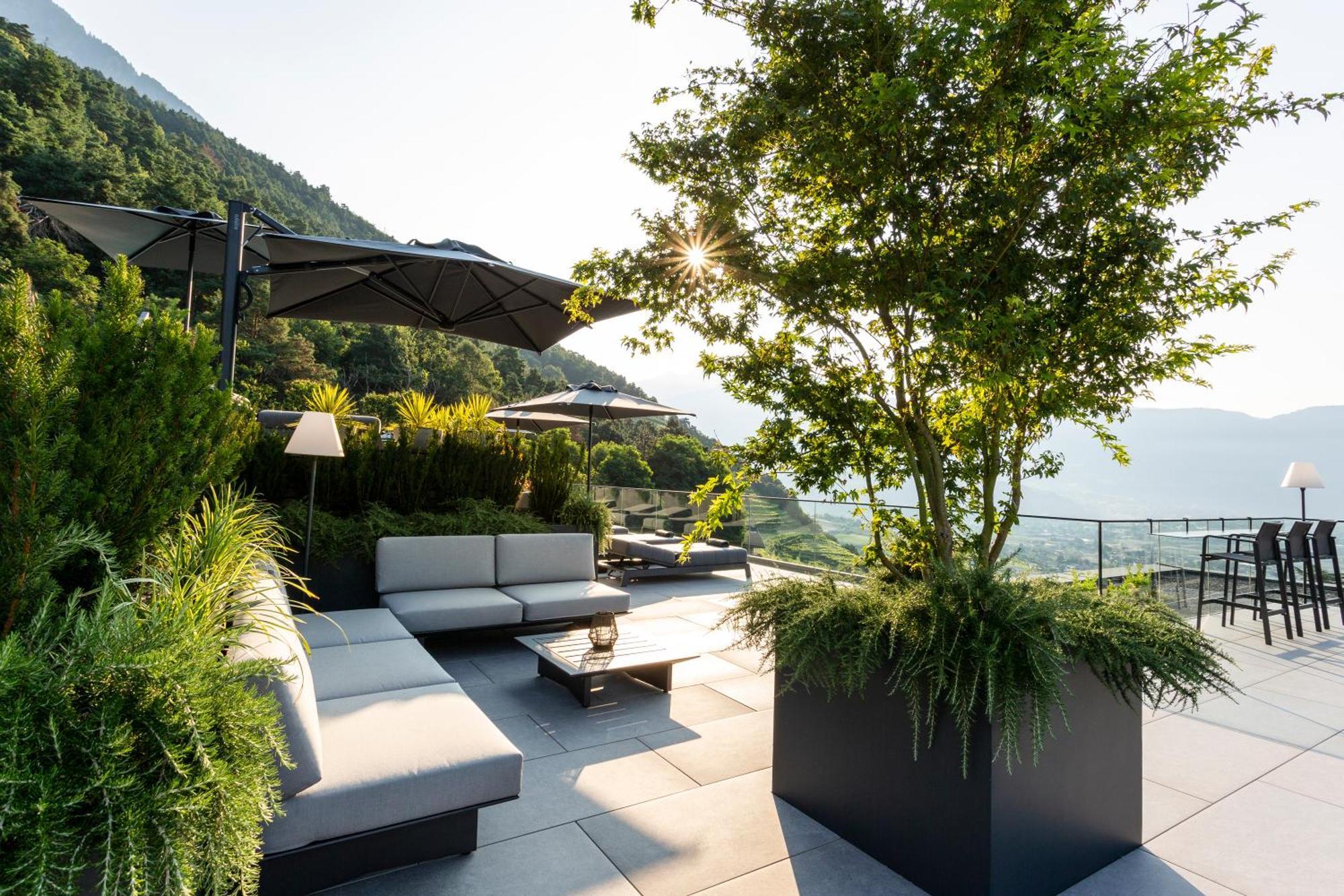 Wellfeeling Hotel AVIDEA Algund Exterior foto